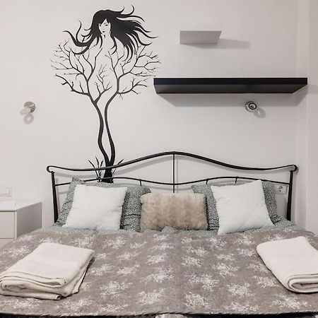 Cosy Central Apartment At River Budapest Exteriör bild
