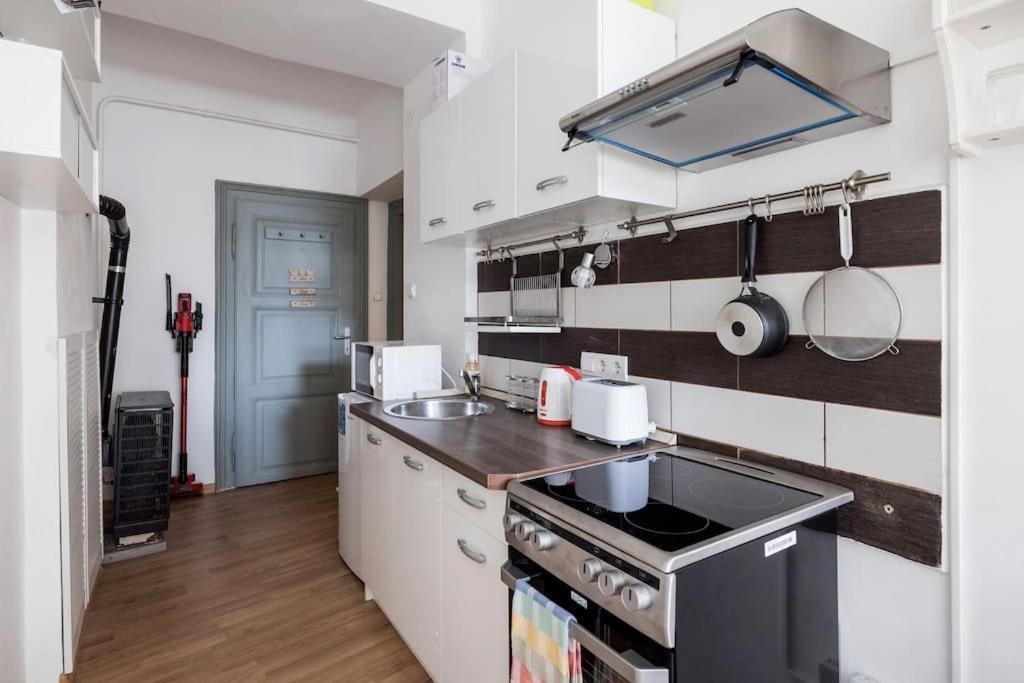 Cosy Central Apartment At River Budapest Exteriör bild